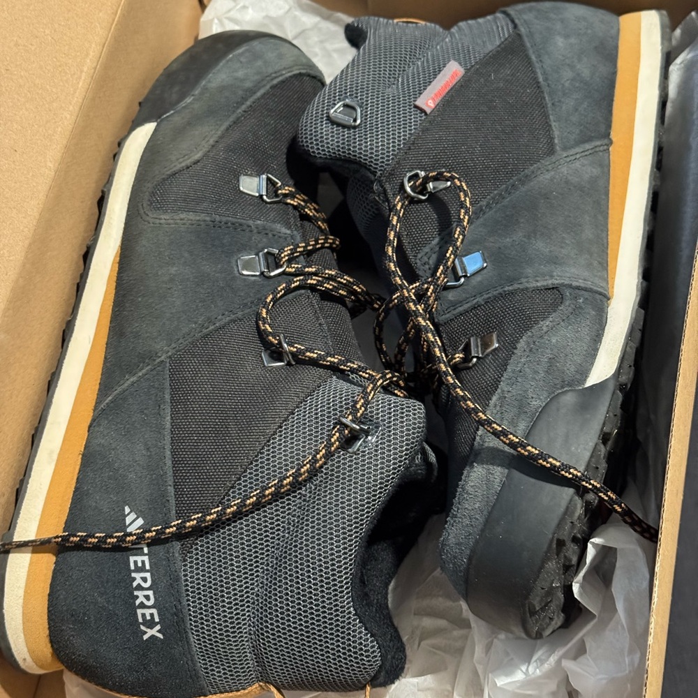 Adidas Terrex Snowpitch COLD.RDY Winter Shoes Size 7